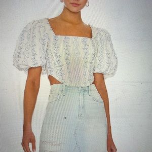 Saylor top, Korey style, blue and white, puff sleeves